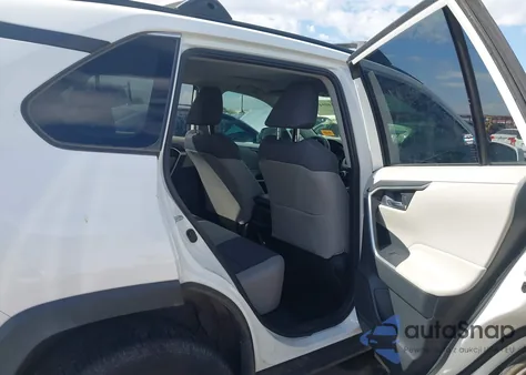 2020 Toyota Rav4 Xle z USA, uszkodzony, nr VIN JTMP1RFV5LD525314